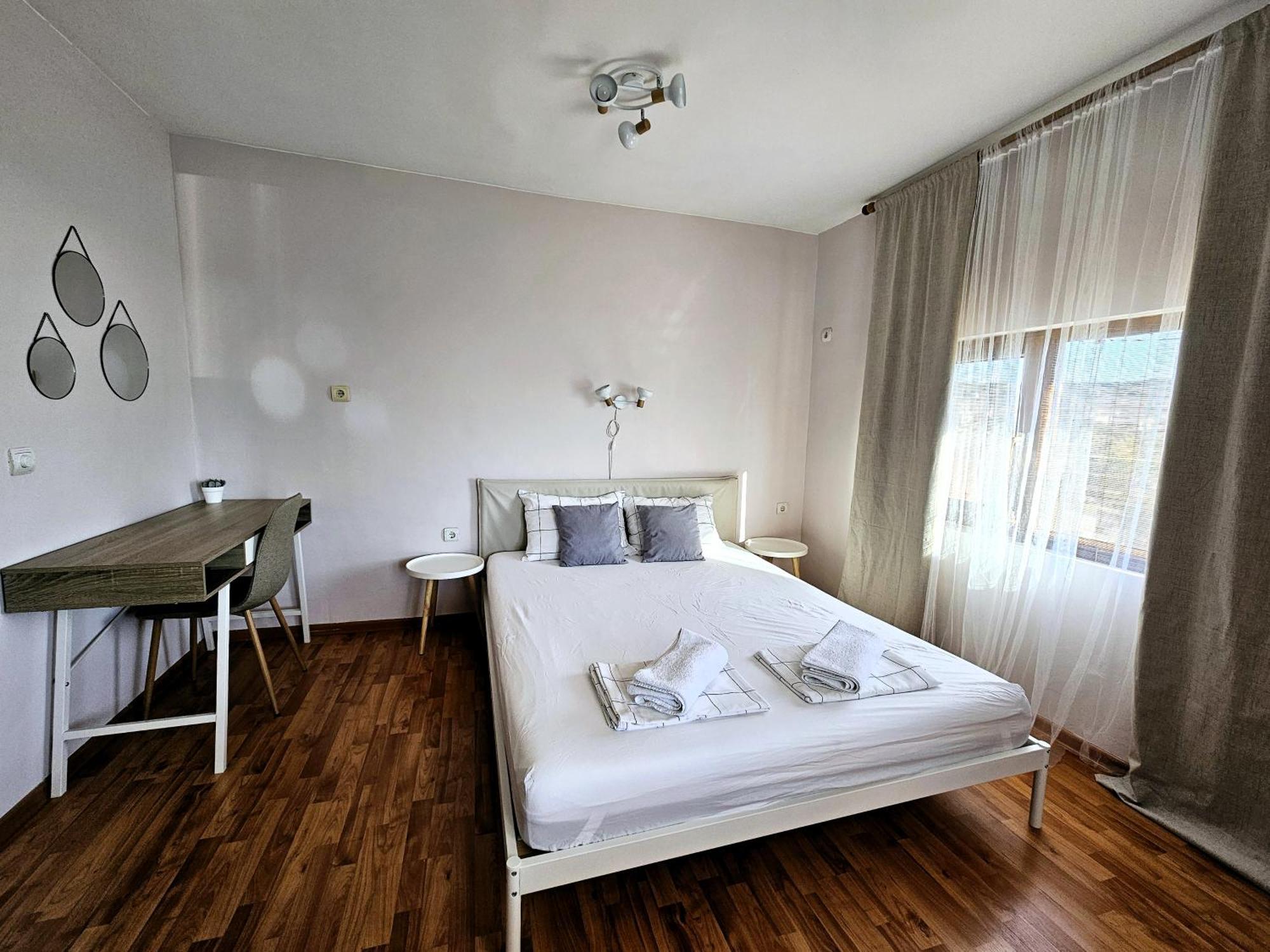 Apartment 22 เวลีคอเทอร์โนโว ภายนอก รูปภาพ